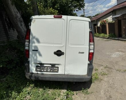 Белый Фиат Добло, объемом двигателя 1.4 л и пробегом 22 тыс. км за 1100 $, фото 2 на Automoto.ua