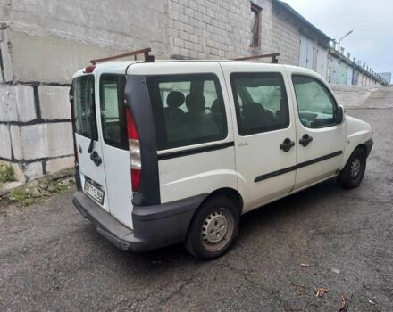 Белый Фиат Добло, объемом двигателя 1.9 л и пробегом 290 тыс. км за 3341 $, фото 5 на Automoto.ua