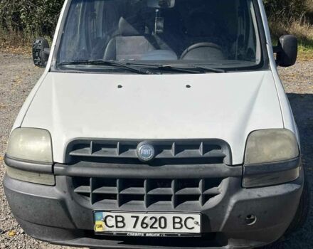Белый Фиат Добло, объемом двигателя 1.9 л и пробегом 380 тыс. км за 2800 $, фото 3 на Automoto.ua