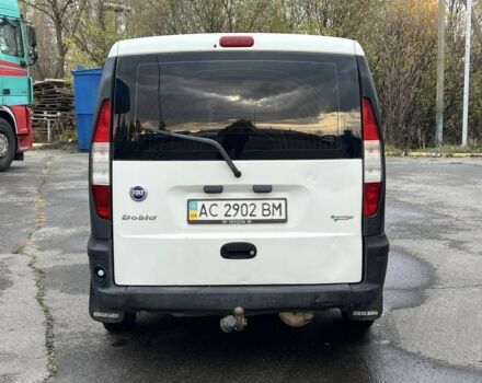 Белый Фиат Добло, объемом двигателя 1.6 л и пробегом 314 тыс. км за 1900 $, фото 4 на Automoto.ua