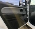 Белый Фиат Добло, объемом двигателя 1.3 л и пробегом 291 тыс. км за 3999 $, фото 14 на Automoto.ua