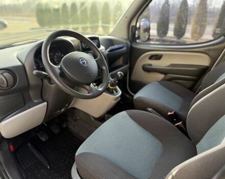 Белый Фиат Добло, объемом двигателя 1.3 л и пробегом 291 тыс. км за 3999 $, фото 18 на Automoto.ua