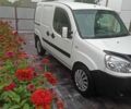 Белый Фиат Добло, объемом двигателя 1.9 л и пробегом 380 тыс. км за 3200 $, фото 1 на Automoto.ua
