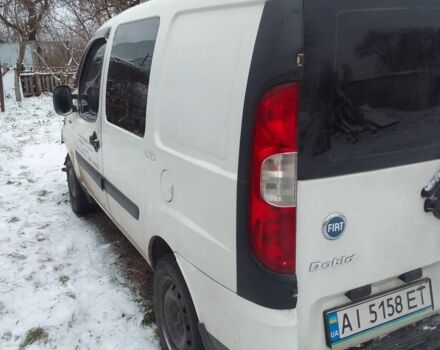 Белый Фиат Добло, объемом двигателя 1.2 л и пробегом 350 тыс. км за 900 $, фото 2 на Automoto.ua