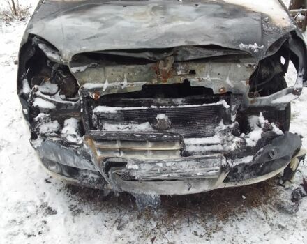 Белый Фиат Добло, объемом двигателя 1.2 л и пробегом 350 тыс. км за 900 $, фото 4 на Automoto.ua