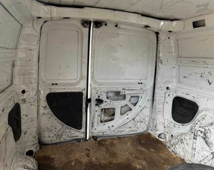 Белый Фиат Добло, объемом двигателя 1.9 л и пробегом 399 тыс. км за 2300 $, фото 9 на Automoto.ua