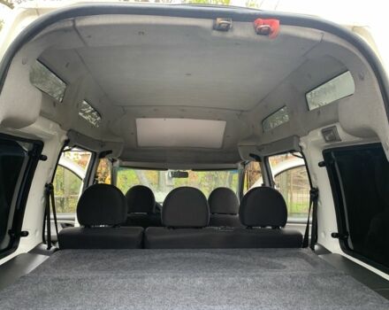 Білий Фіат Добло, об'ємом двигуна 1.3 л та пробігом 221 тис. км за 4999 $, фото 4 на Automoto.ua