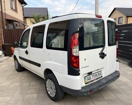 Белый Фиат Добло, объемом двигателя 1.9 л и пробегом 80 тыс. км за 3999 $, фото 5 на Automoto.ua