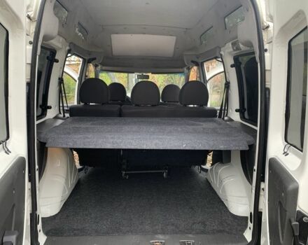 Білий Фіат Добло, об'ємом двигуна 1.3 л та пробігом 221 тис. км за 4999 $, фото 7 на Automoto.ua