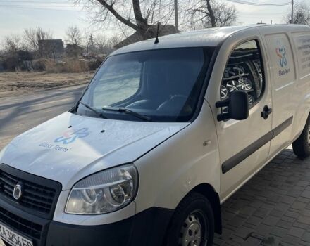 Белый Фиат Добло, объемом двигателя 1.9 л и пробегом 275 тыс. км за 3800 $, фото 2 на Automoto.ua