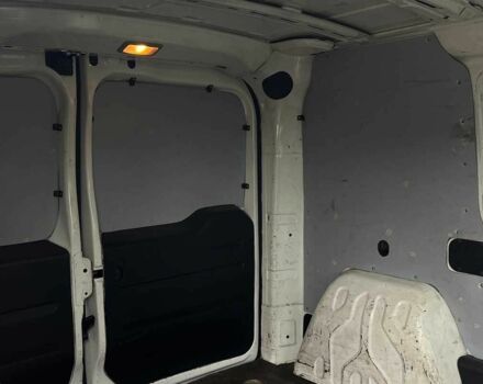 Белый Фиат Добло, объемом двигателя 1.2 л и пробегом 270 тыс. км за 4990 $, фото 18 на Automoto.ua