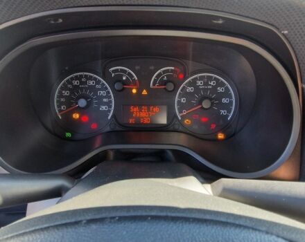 Белый Фиат Добло, объемом двигателя 1.2 л и пробегом 234 тыс. км за 4500 $, фото 8 на Automoto.ua