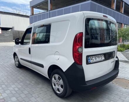 Белый Фиат Добло, объемом двигателя 1.2 л и пробегом 199 тыс. км за 4599 $, фото 4 на Automoto.ua