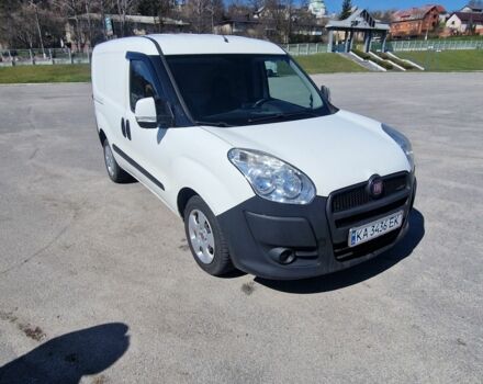 Белый Фиат Добло, объемом двигателя 1.2 л и пробегом 234 тыс. км за 4500 $, фото 4 на Automoto.ua