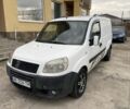 Белый Фиат Добло, объемом двигателя 1.2 л и пробегом 320 тыс. км за 3700 $, фото 2 на Automoto.ua