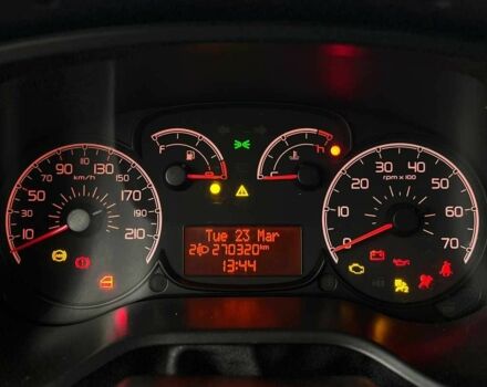 Белый Фиат Добло, объемом двигателя 1.2 л и пробегом 270 тыс. км за 4990 $, фото 15 на Automoto.ua