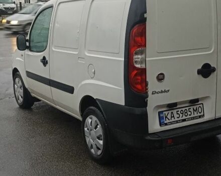 Белый Фиат Добло, объемом двигателя 1.4 л и пробегом 364 тыс. км за 3800 $, фото 5 на Automoto.ua