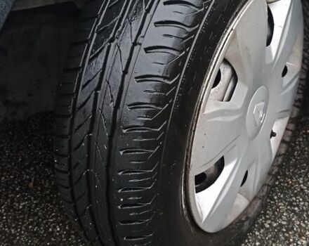 Белый Фиат Добло, объемом двигателя 1.4 л и пробегом 364 тыс. км за 3800 $, фото 16 на Automoto.ua