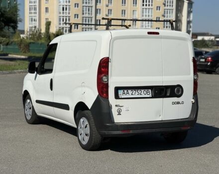 Белый Фиат Добло, объемом двигателя 1.3 л и пробегом 139 тыс. км за 4900 $, фото 6 на Automoto.ua