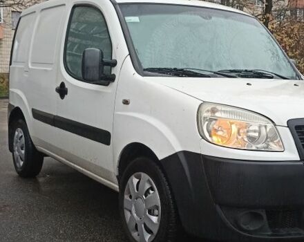 Белый Фиат Добло, объемом двигателя 1.4 л и пробегом 364 тыс. км за 3800 $, фото 8 на Automoto.ua