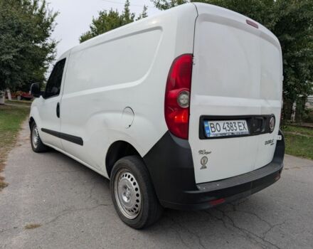 Белый Фиат Добло, объемом двигателя 1.2 л и пробегом 150 тыс. км за 3500 $, фото 4 на Automoto.ua