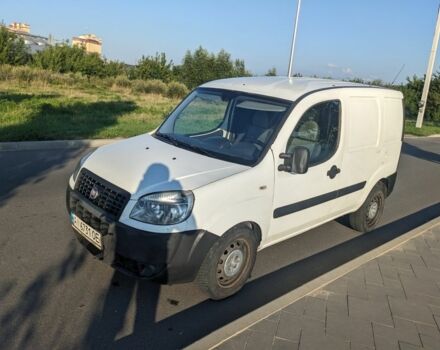 Белый Фиат Добло, объемом двигателя 1.4 л и пробегом 341 тыс. км за 2800 $, фото 9 на Automoto.ua