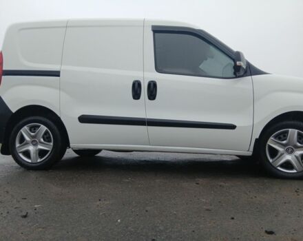 Белый Фиат Добло, объемом двигателя 1.2 л и пробегом 285 тыс. км за 3999 $, фото 12 на Automoto.ua