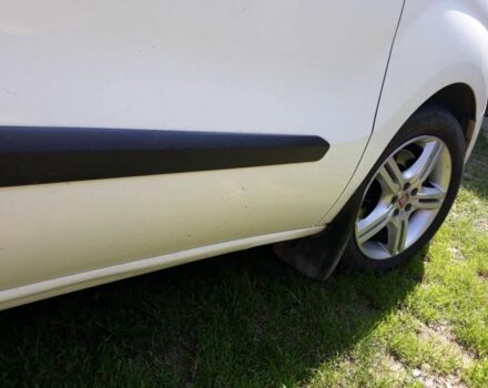 Білий Фіат Добло, об'ємом двигуна 1.3 л та пробігом 160 тис. км за 6300 $, фото 6 на Automoto.ua