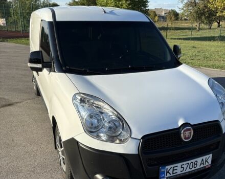 Белый Фиат Добло, объемом двигателя 1.2 л и пробегом 309 тыс. км за 5000 $, фото 9 на Automoto.ua