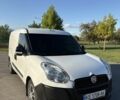 Белый Фиат Добло, объемом двигателя 1.2 л и пробегом 309 тыс. км за 5000 $, фото 2 на Automoto.ua