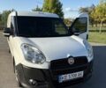 Белый Фиат Добло, объемом двигателя 1.2 л и пробегом 309 тыс. км за 5000 $, фото 1 на Automoto.ua