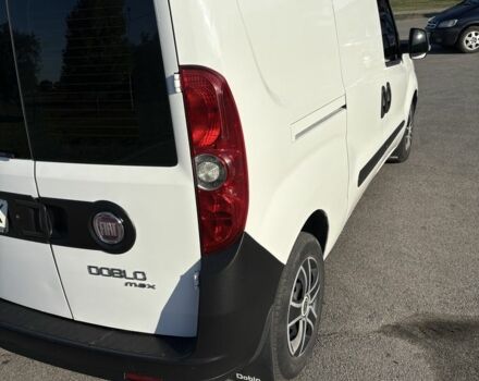 Белый Фиат Добло, объемом двигателя 1.2 л и пробегом 309 тыс. км за 5000 $, фото 8 на Automoto.ua