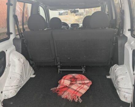 Білий Фіат Добло, об'ємом двигуна 1.3 л та пробігом 177 тис. км за 3000 $, фото 1 на Automoto.ua