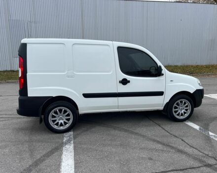 Белый Фиат Добло, объемом двигателя 1.4 л и пробегом 138 тыс. км за 5300 $, фото 8 на Automoto.ua