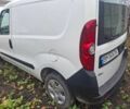 Белый Фиат Добло, объемом двигателя 1.2 л и пробегом 240 тыс. км за 2500 $, фото 1 на Automoto.ua