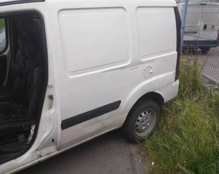 Фиат Добло 2013 в Харькове на Automoto.ua Белый Фиат Добло, объемом двигателя 1.4 л и пробегом 250 тыс. км за 3400 $, фото 4 на Automoto.ua