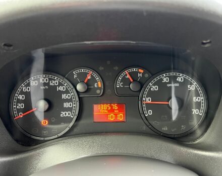 Белый Фиат Добло, объемом двигателя 1.4 л и пробегом 138 тыс. км за 5300 $, фото 11 на Automoto.ua