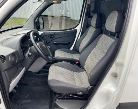 Белый Фиат Добло, объемом двигателя 1.4 л и пробегом 138 тыс. км за 5300 $, фото 3 на Automoto.ua