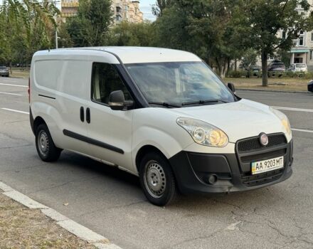 Белый Фиат Добло, объемом двигателя 1.4 л и пробегом 247 тыс. км за 5400 $, фото 5 на Automoto.ua