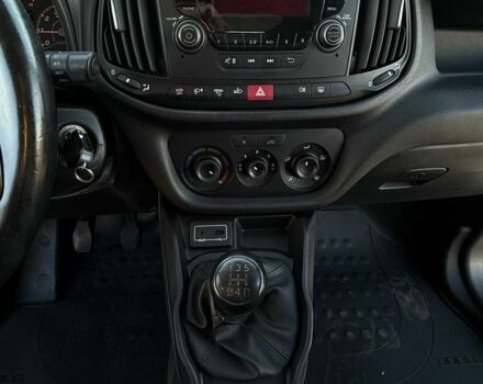 Белый Фиат Добло, объемом двигателя 1.2 л и пробегом 352 тыс. км за 6151 $, фото 3 на Automoto.ua