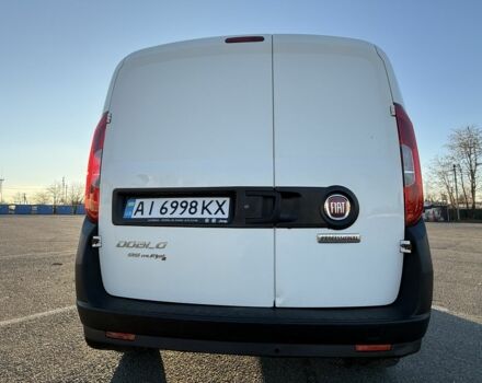 Белый Фиат Добло, объемом двигателя 1.2 л и пробегом 352 тыс. км за 6151 $, фото 21 на Automoto.ua