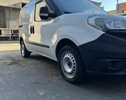 Білий Фіат Добло, об'ємом двигуна 1.4 л та пробігом 149 тис. км за 6400 $, фото 2 на Automoto.ua