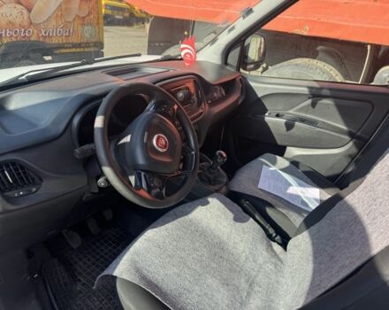 Білий Фіат Добло, об'ємом двигуна 1.6 л та пробігом 300 тис. км за 11111 $, фото 2 на Automoto.ua