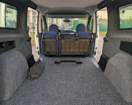 Білий Фіат Добло, об'ємом двигуна 1.3 л та пробігом 100 тис. км за 10800 $, фото 15 на Automoto.ua