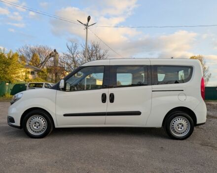 Білий Фіат Добло, об'ємом двигуна 1.3 л та пробігом 100 тис. км за 10800 $, фото 5 на Automoto.ua