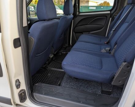 Білий Фіат Добло, об'ємом двигуна 1.3 л та пробігом 100 тис. км за 10800 $, фото 10 на Automoto.ua