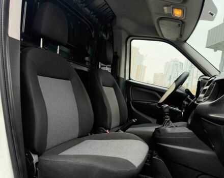 Белый Фиат Добло, объемом двигателя 0 л и пробегом 346 тыс. км за 7190 $, фото 9 на Automoto.ua