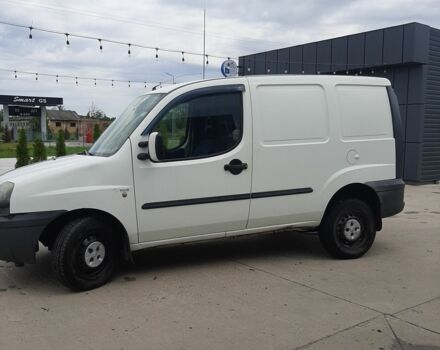 Белый Фиат Добло, объемом двигателя 0 л и пробегом 370 тыс. км за 3000 $, фото 3 на Automoto.ua