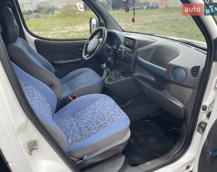 Білий Фіат Добло, об'ємом двигуна 1.91 л та пробігом 360 тис. км за 2499 $, фото 11 на Automoto.ua
