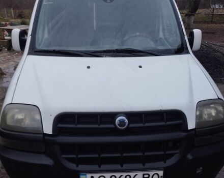 Белый Фиат Добло, объемом двигателя 1.9 л и пробегом 358 тыс. км за 3200 $, фото 2 на Automoto.ua